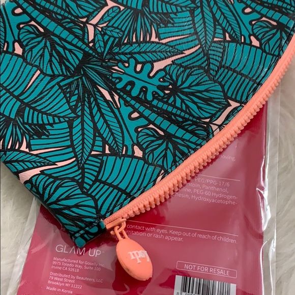 Xbag-pomegranate sheet mask - Picture 3 of 4